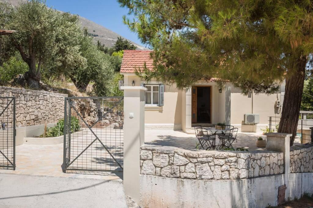 La Casa Di Zia Anna Agia Efimia Village Екстериор снимка